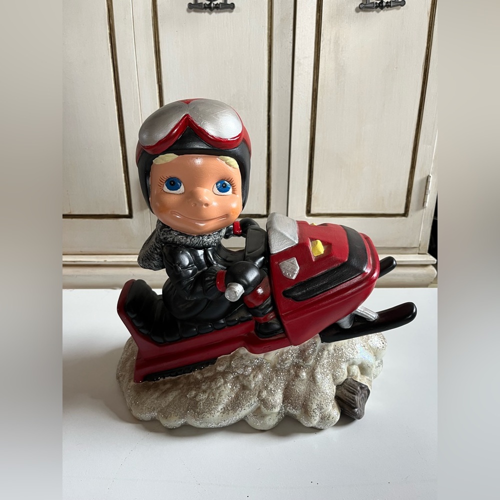 Vintage 70s Atlantic Molds Smiley Boy Snowmobile Snow Winter Ceramic Figure Rare